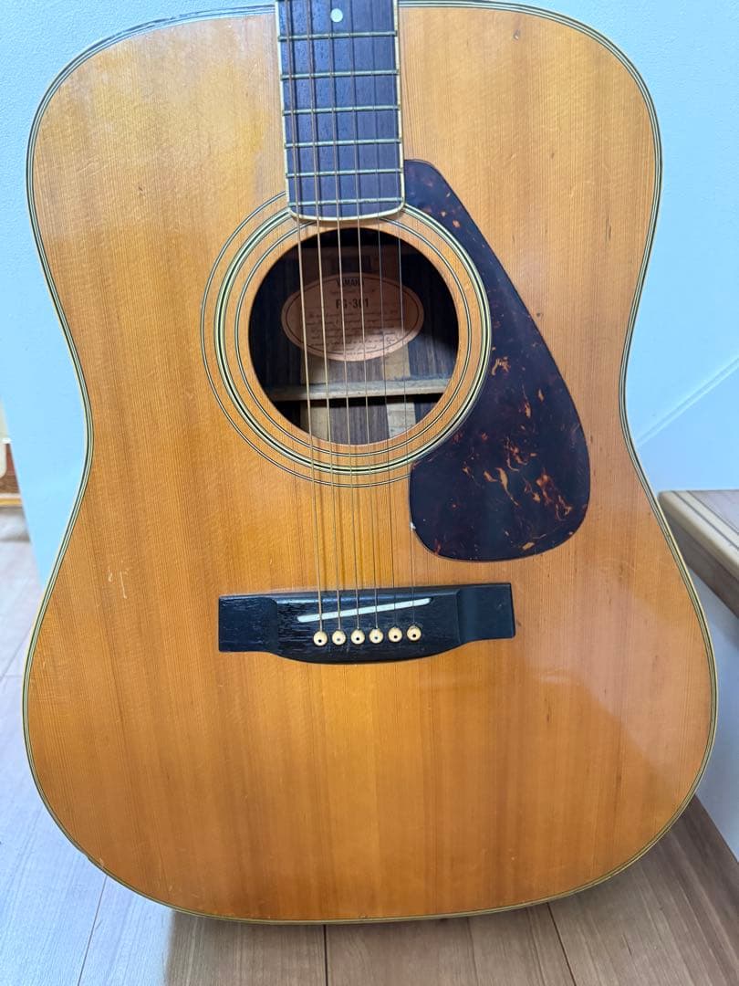 Yamaha FG-301 アコースティックギター ハードケース付