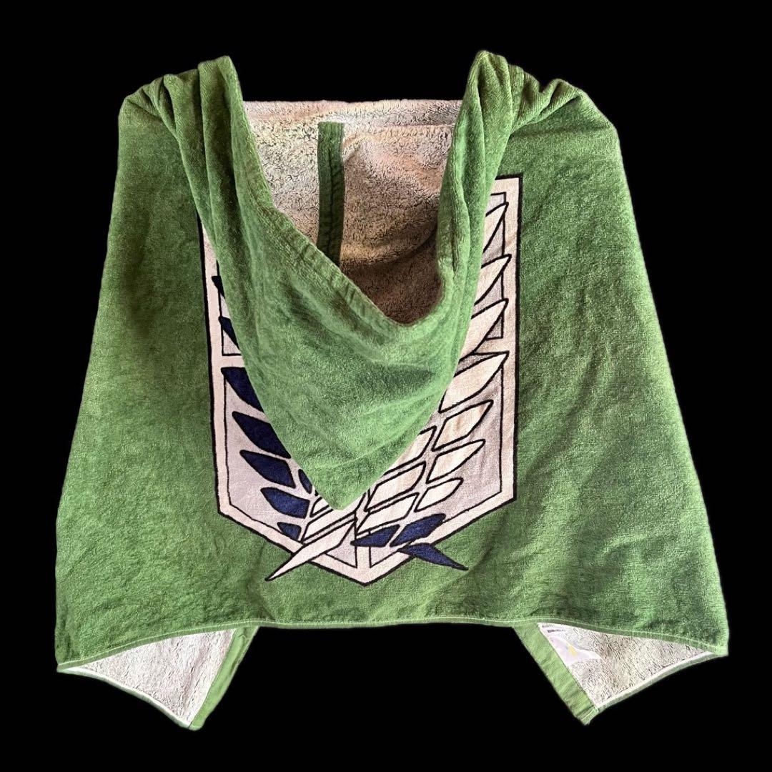 【匿名配送 送料無料】 進撃の巨人 USJ フード付きタオル 調査兵団