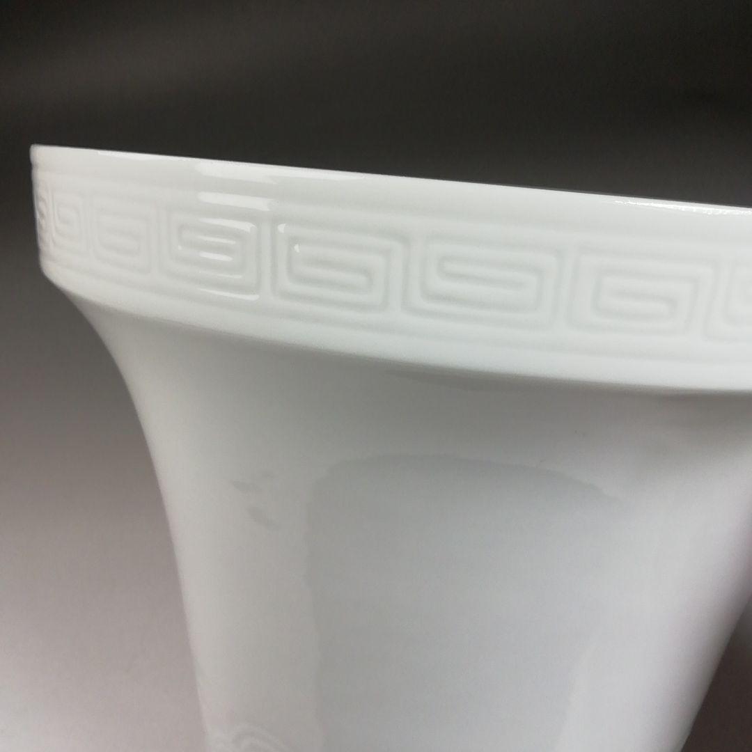 Ｗ６４　水指　『白磁　青海波』『末広水指』『横石喜助 造』　共箱　茶道具