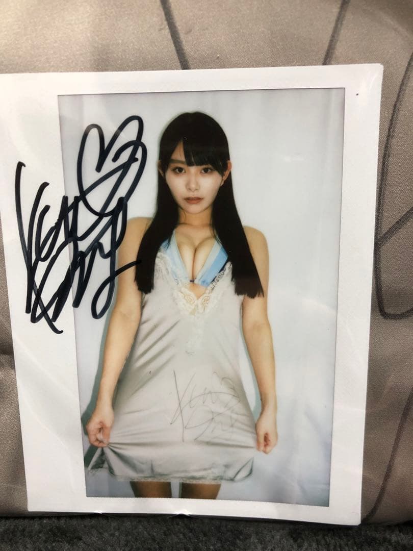 桜井木穂　トレーディングカード 　直筆サイン入り　ベビードール