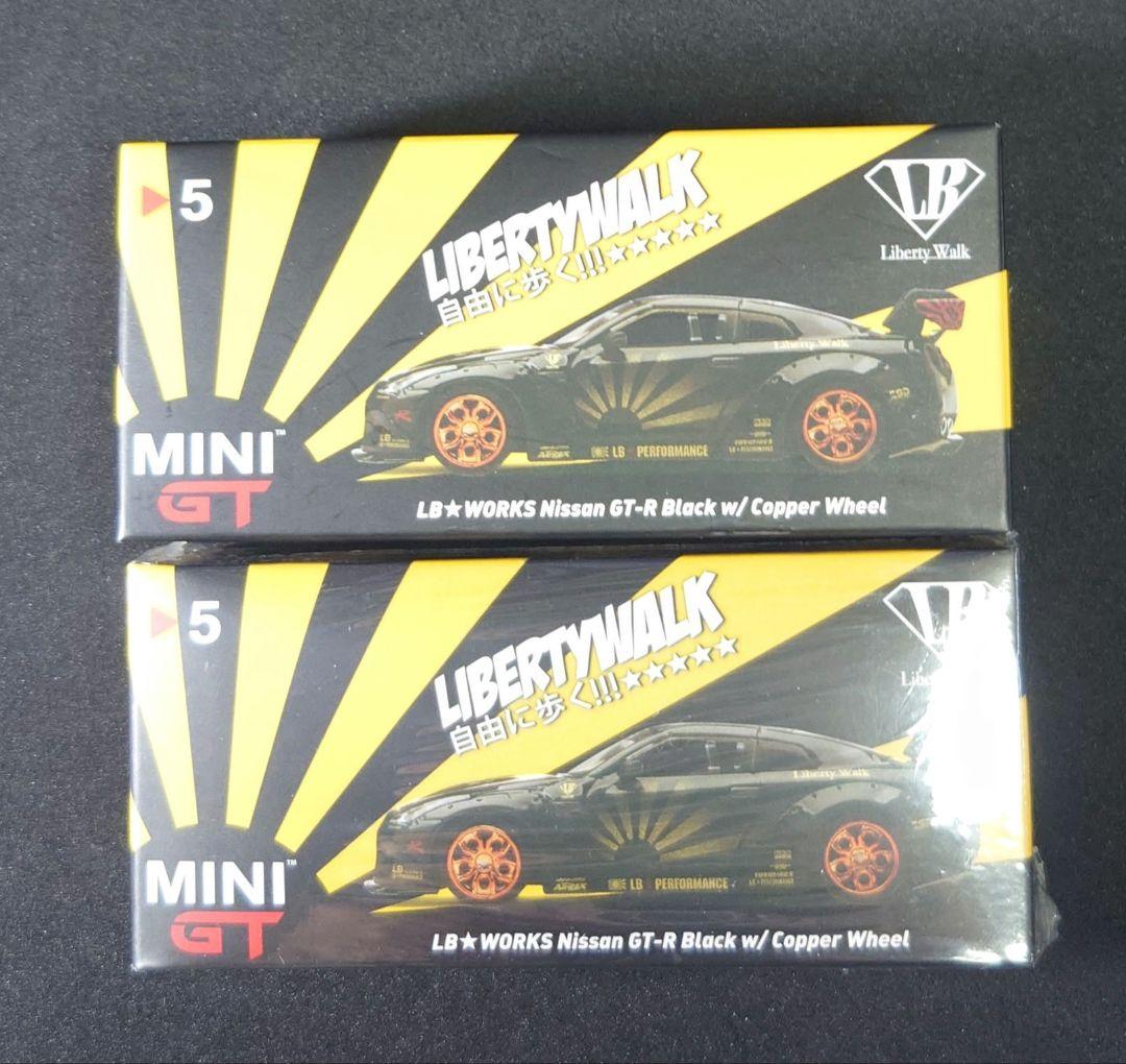 MINI GT リバティウォーク Nissan GT-R (R35)Ｌ,Rセット
