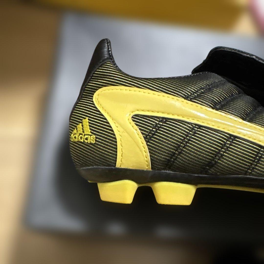 新品　未使用品　adidas スパイク　プレデター　F30 激レア　箱付き