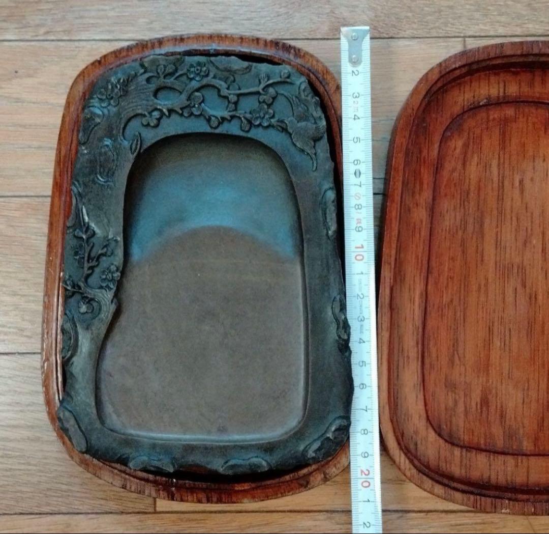 中国骨董大きめ端州石硯【中国端渓梅花坑四辺細工彫刻梅鶯図貴重紫端古硯】唐木硯箱付