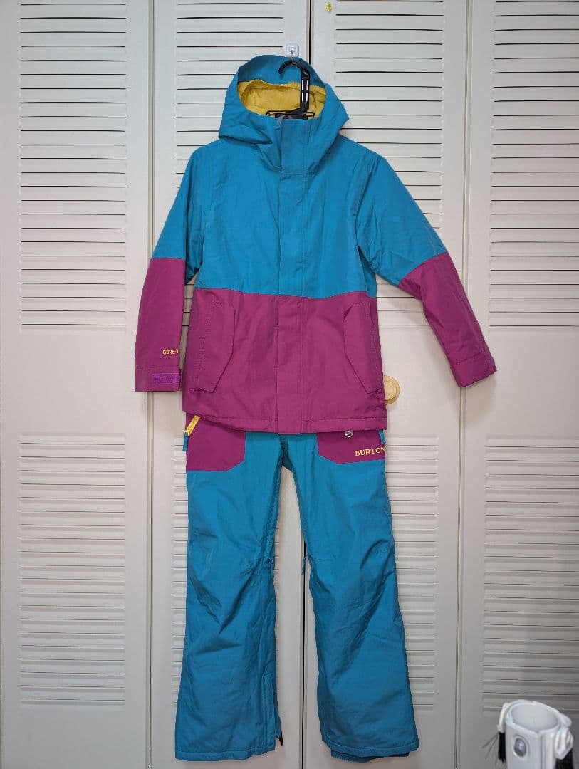【値下げ】Burton Gore-tex 子ども用スノーボードウェア上下セット
