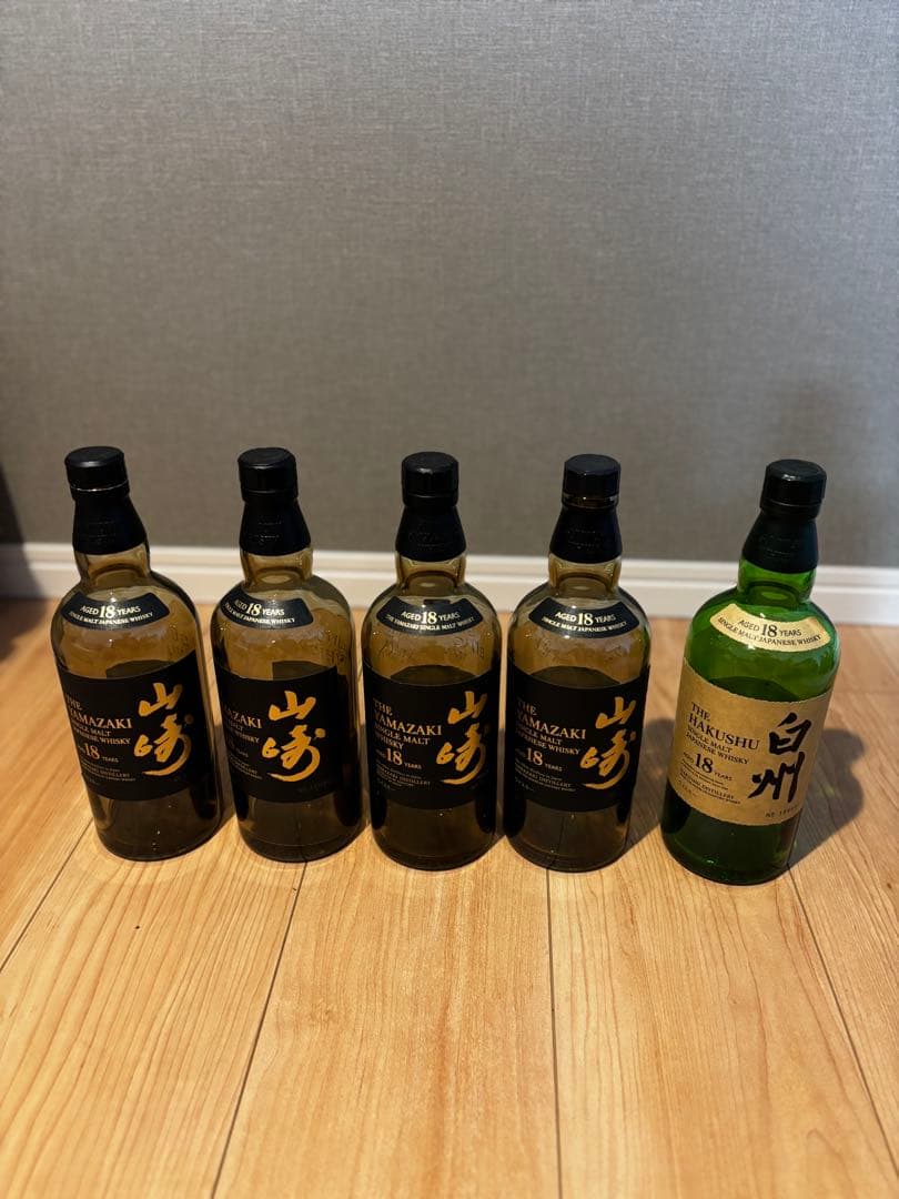 pee さん 山崎１８年 4本、白州１８年１本空瓶　箱付き
