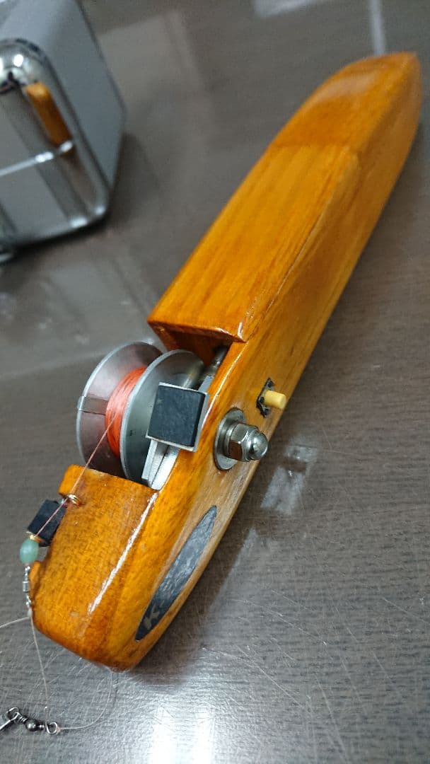 【お値下げ!!】K-ZAN★K2 ワカサギ電動リール（アルミケース付属です）