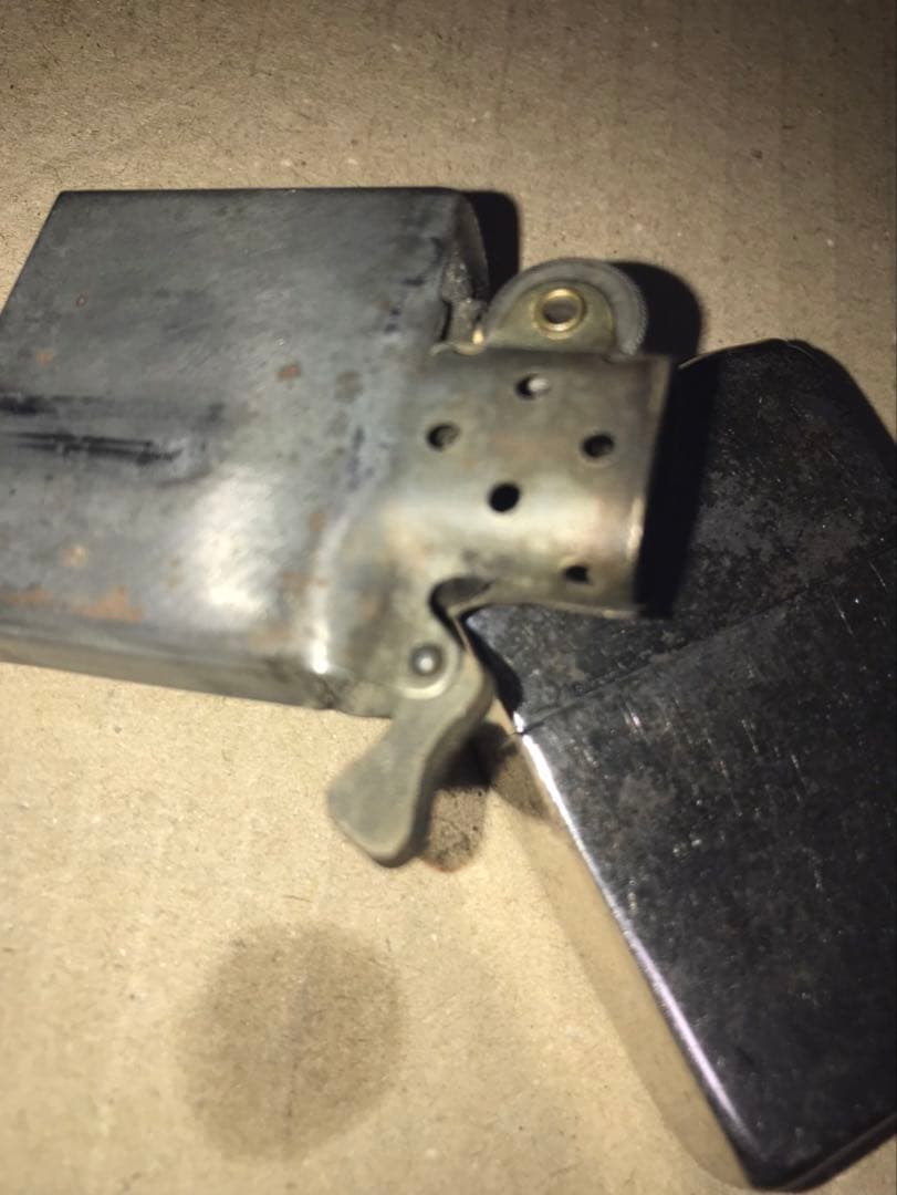 31日迄限定値下げ!出品！超希少ヴィンテージZIPPO 1943-45 上下刻印