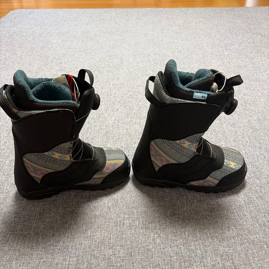 スノーボードBURTONブーツ MINT BOA