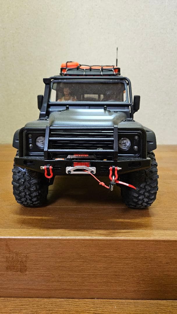 トラクサス trx4 ディフェンダー 1/10