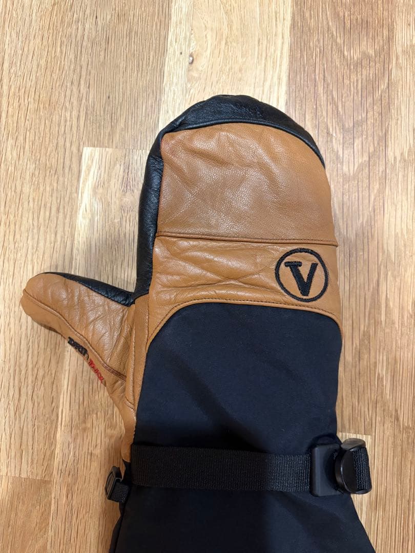 VICROY ビクロイ グローブ　Mサイズ