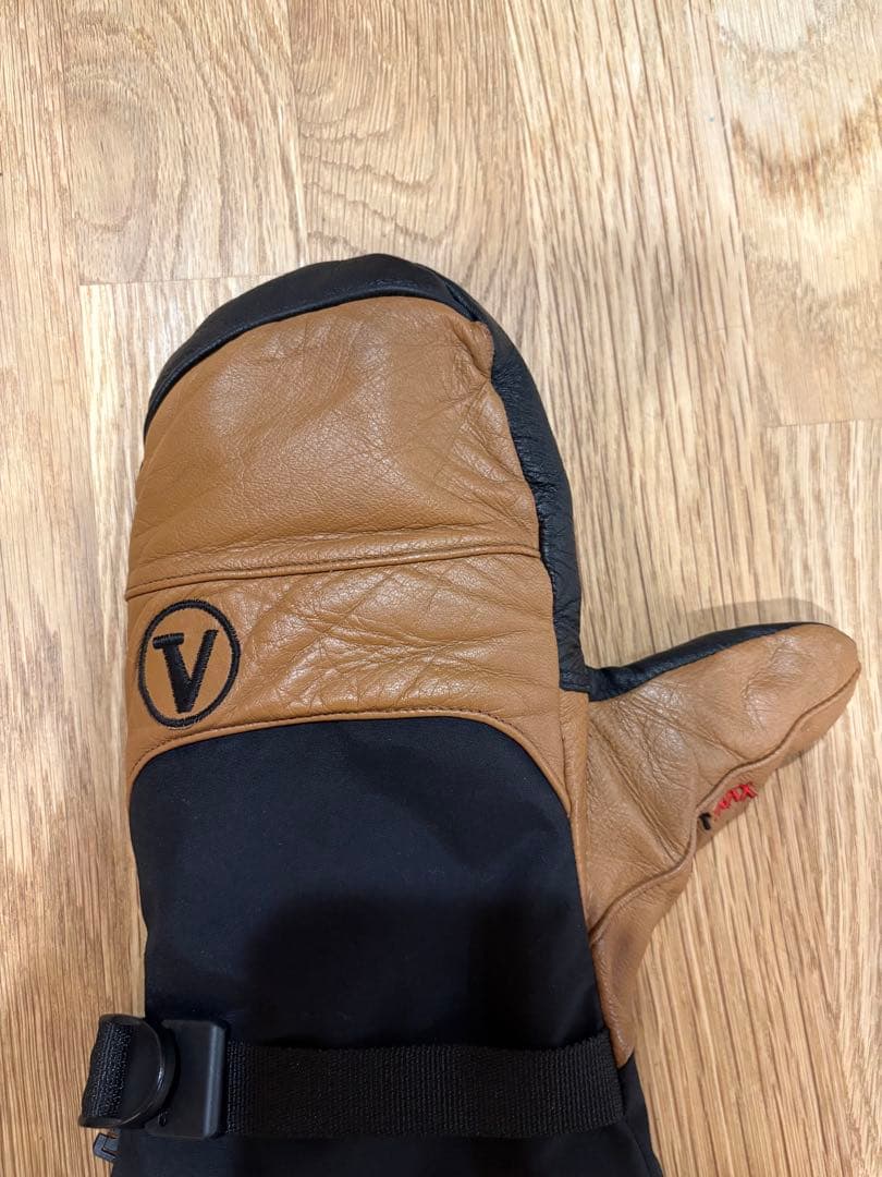 VICROY ビクロイ グローブ　Mサイズ