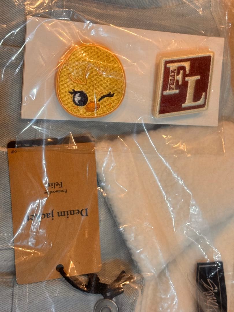 新品未開封Stray Kids ポップアップ　Felix デニムジャケット