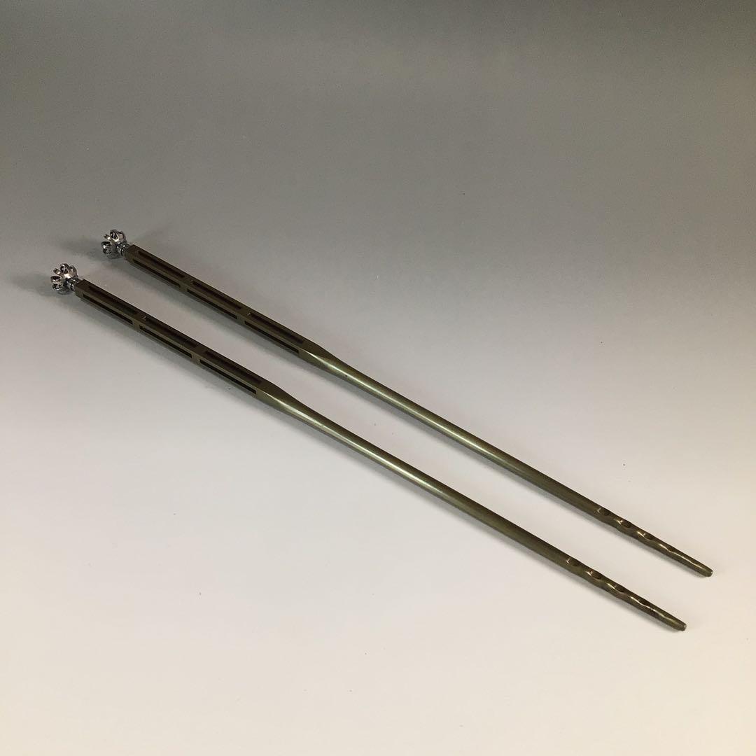 Ｐ６２７　火箸　『木村清五郎造』『菊頭』『四方すかし』『飾火箸』　共箱　茶道具