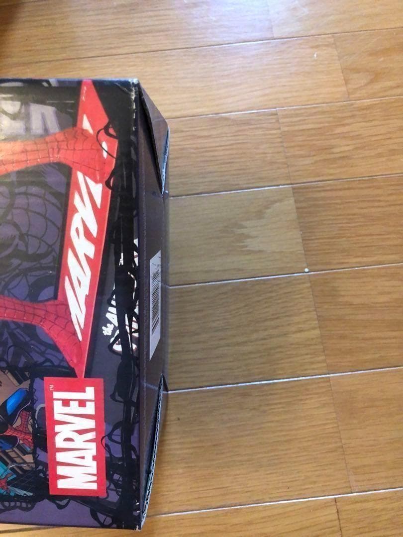 スパイダーマン　フィギュア