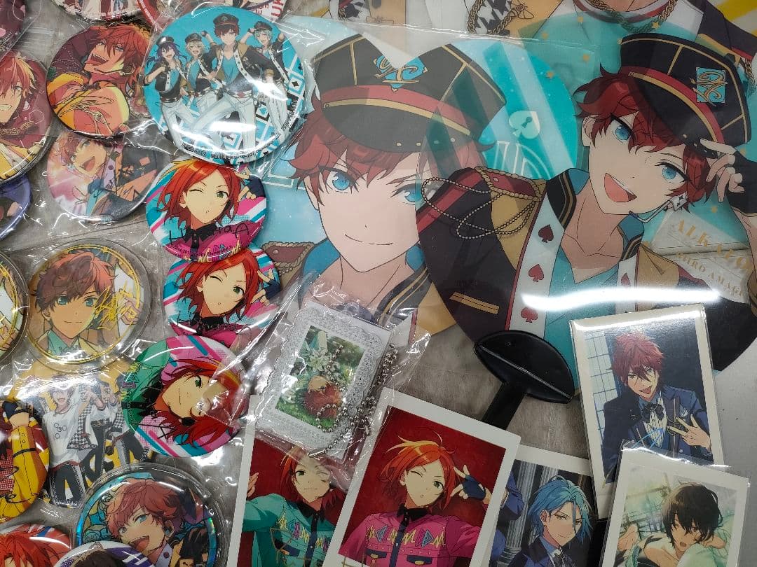 あんスタ　あんさんぶるスターズ　グッズ　缶バッジ　アクスタ　まとめ　100点以上