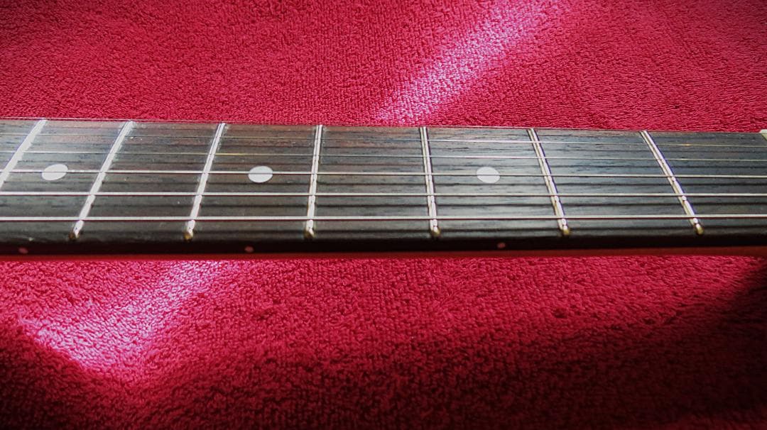 STLH【新品からカスタマイズ】9種音色疑似ハム フレット＆ネック調整 レフティ