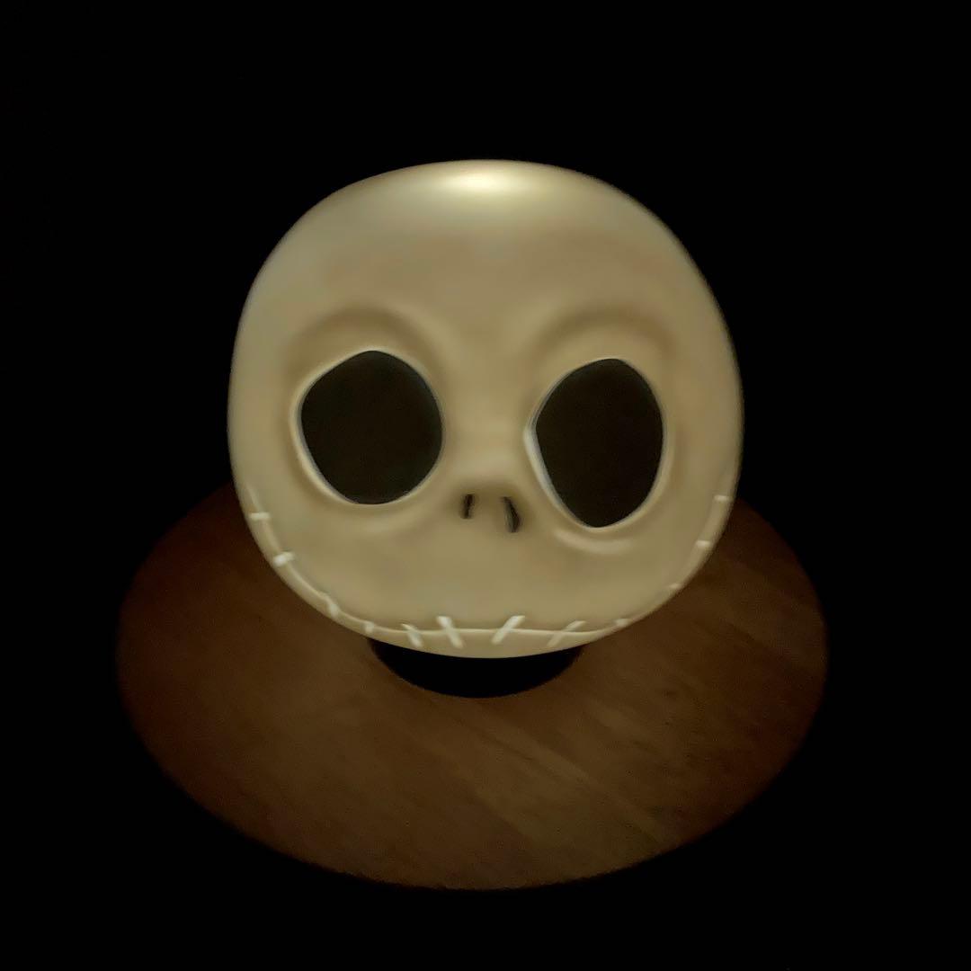 ナイトメア・ビフォア・クリスマス ジャックのインテリアライト（陶器製）