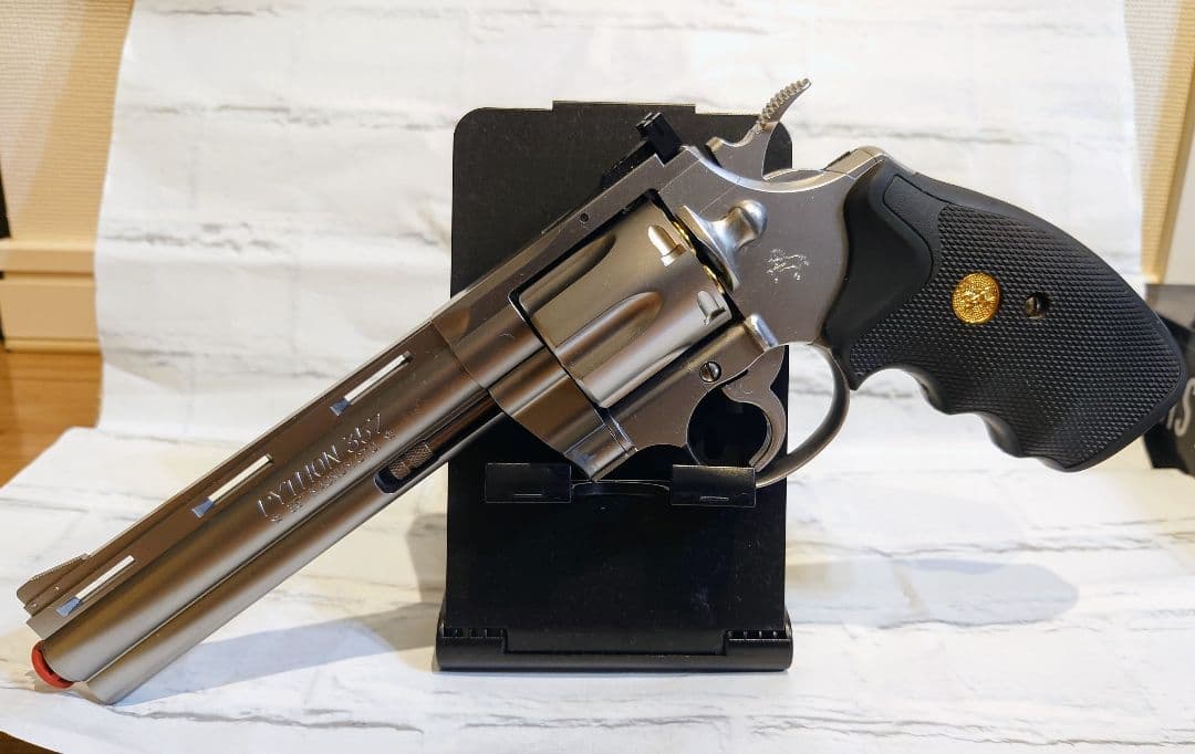東京マルイ COLT PYTHON 357 ガスリボルバー 6インチ