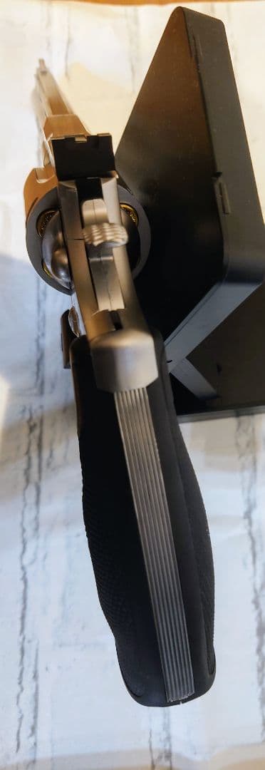 東京マルイ COLT PYTHON 357 ガスリボルバー 6インチ