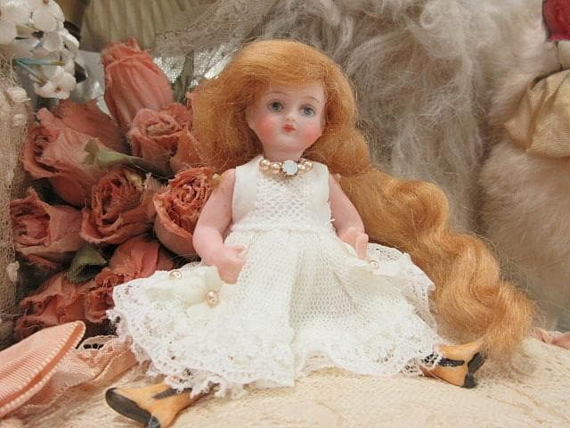 とても綺麗な　ヴィンテージ　ミニョネット　作家　Harriet Hammond