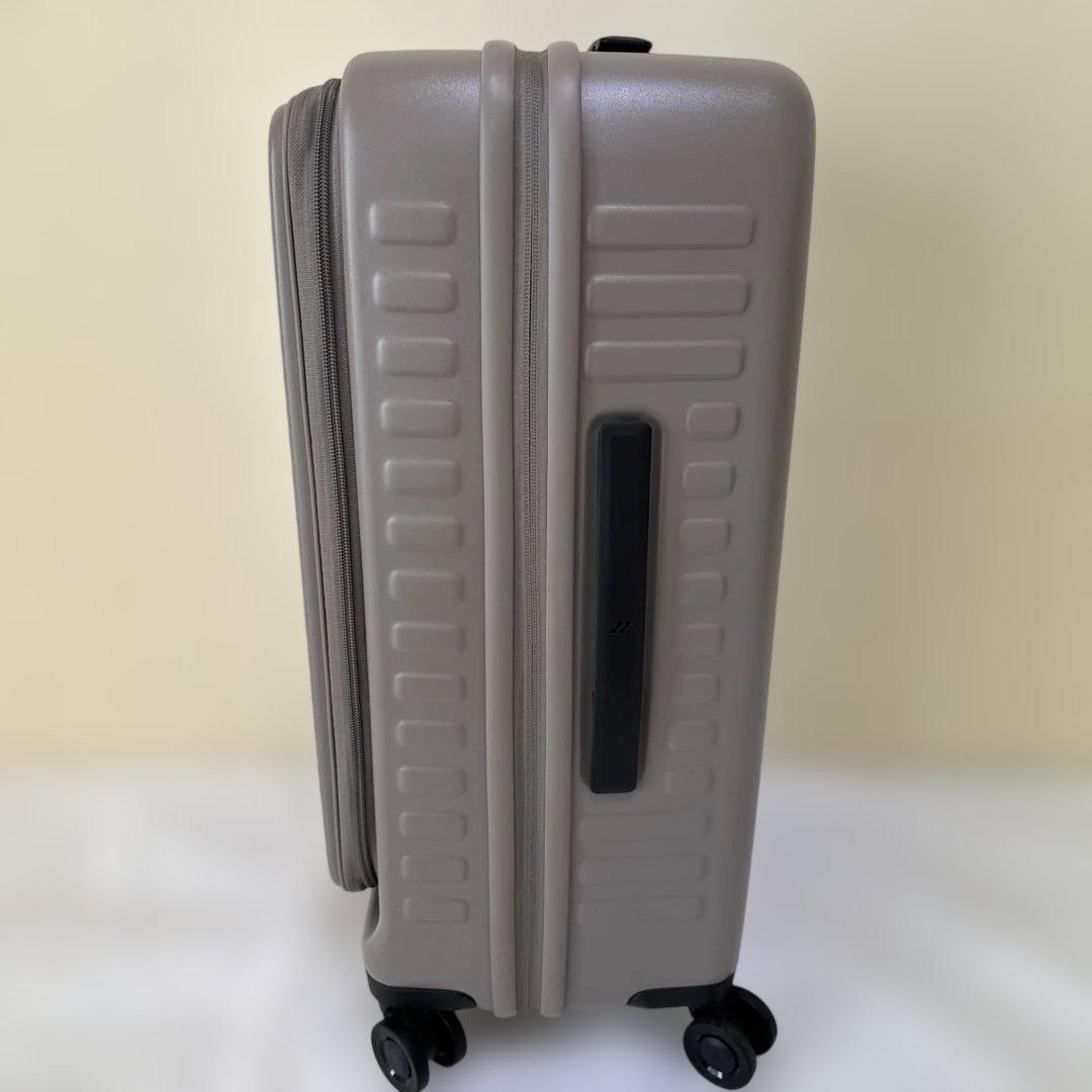 最終値下げ　LOJEL CUBO FIT S ロジェール スーツケース 55L