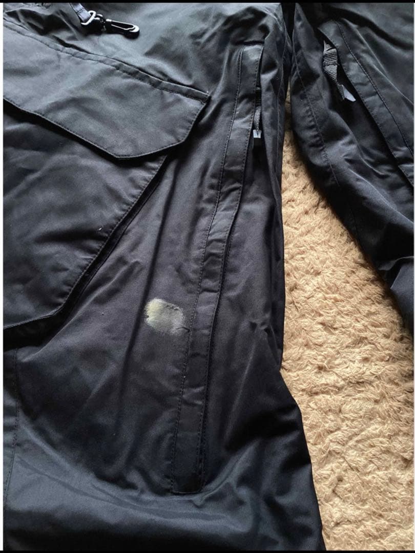 VOLCOMメンズＭＳスノボウェア手袋付き