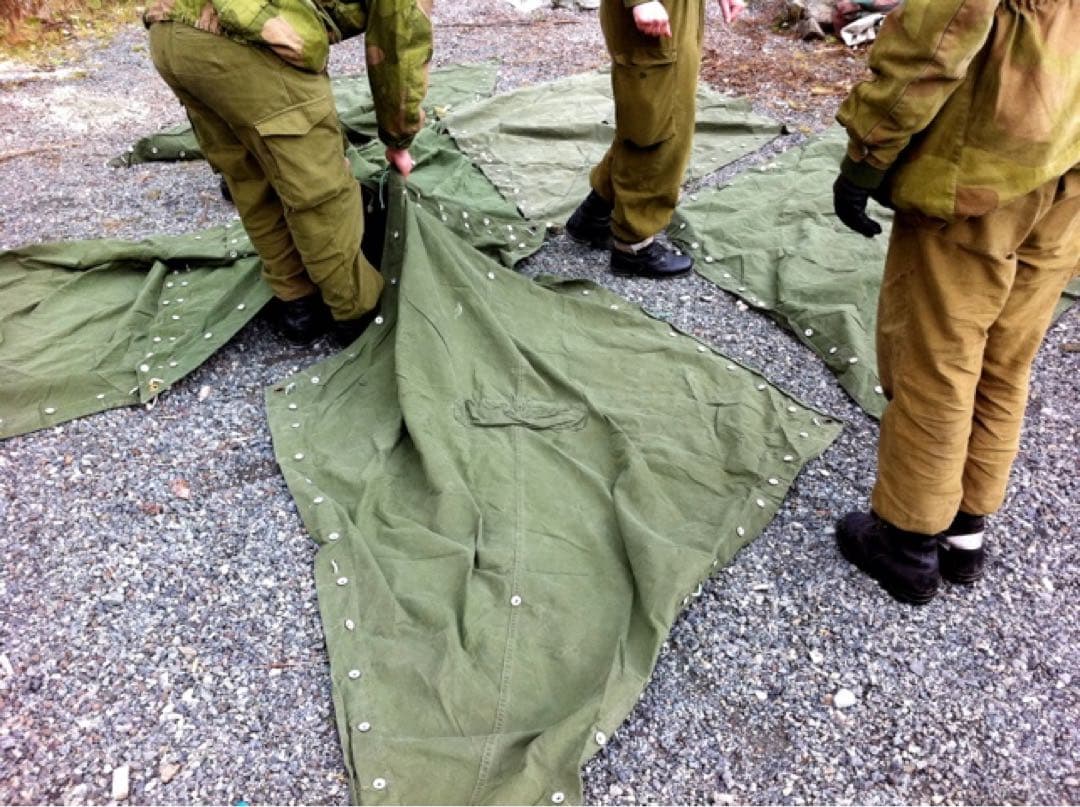 【軍幕屋】￼Ｂ級品★特価★希少★ノルウェー軍テント★ビンテージ★軍余剰品★4枚組