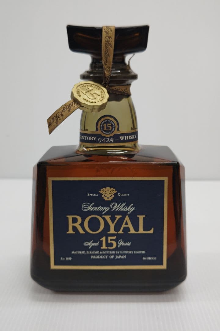 サントリーウイスキー ロイヤル 15年 700ml