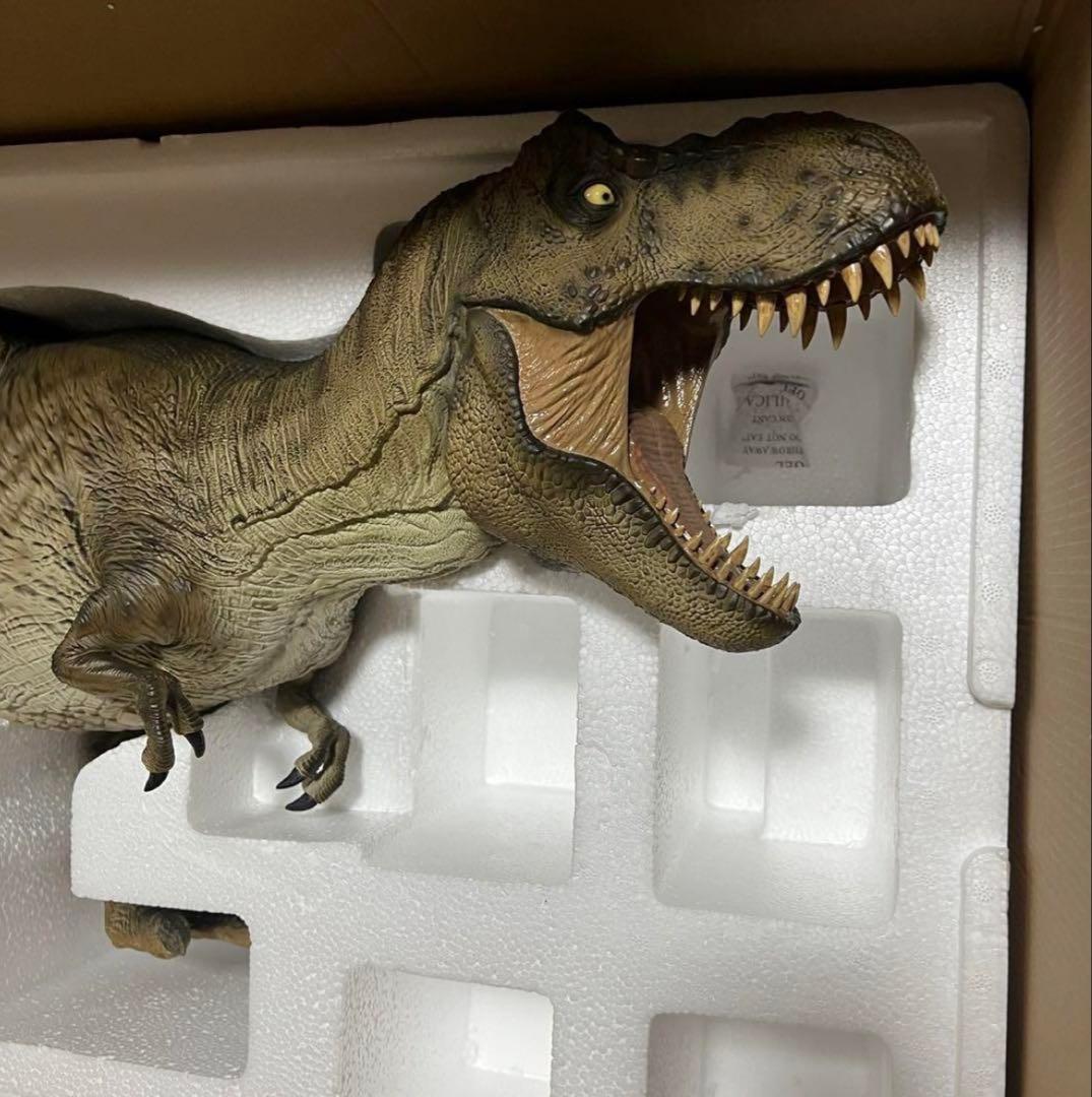 ジュラシックパーク ティラノサウルス スタチュー フィギュア 1/10