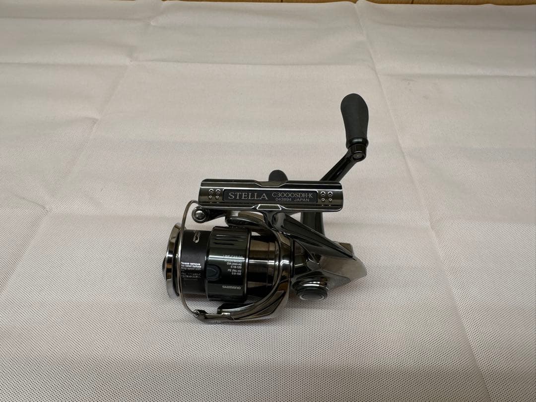 シマノ　22ステラC3000SDHHG【美品】替スプール付