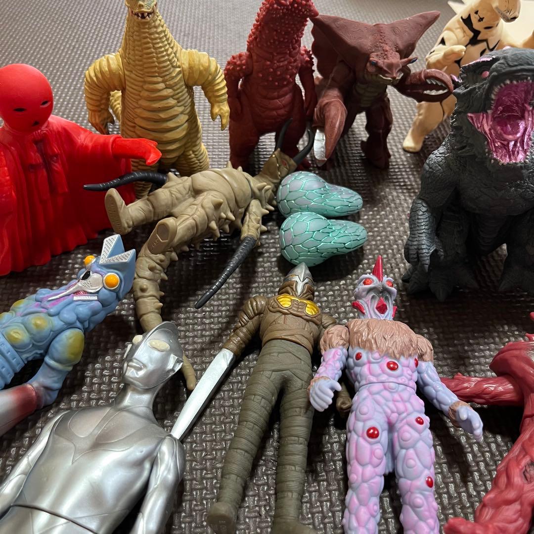 ウルトラマン　ソフビ