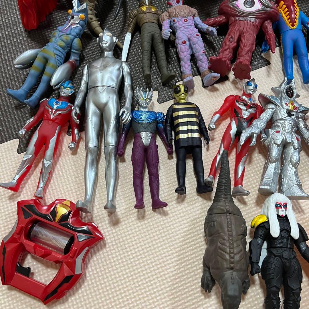 ウルトラマン　ソフビ