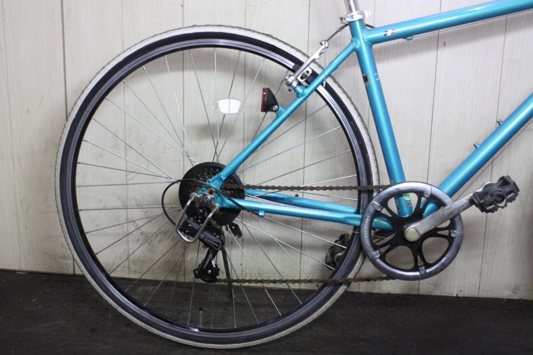 定価43,856円ルノー700C シマノ6速アルミ 440mm クロス BLUE