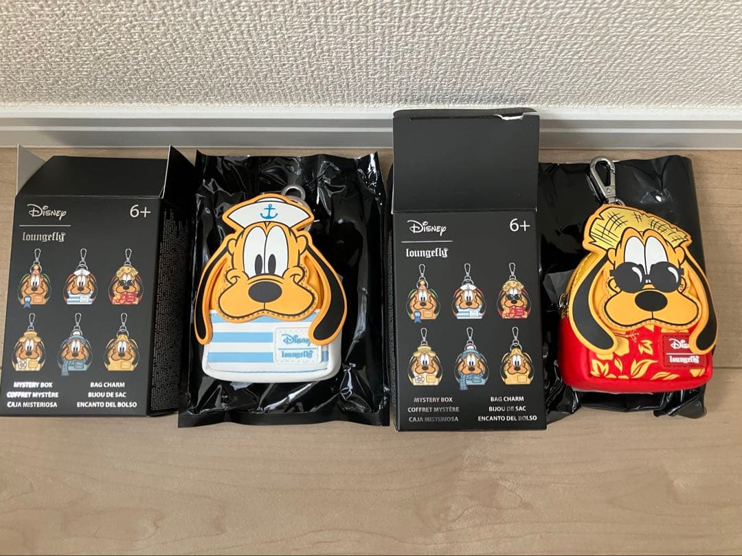 ディズニー　ラウンジフライ　プルート　95周年　バッグチャーム　キーホルダー