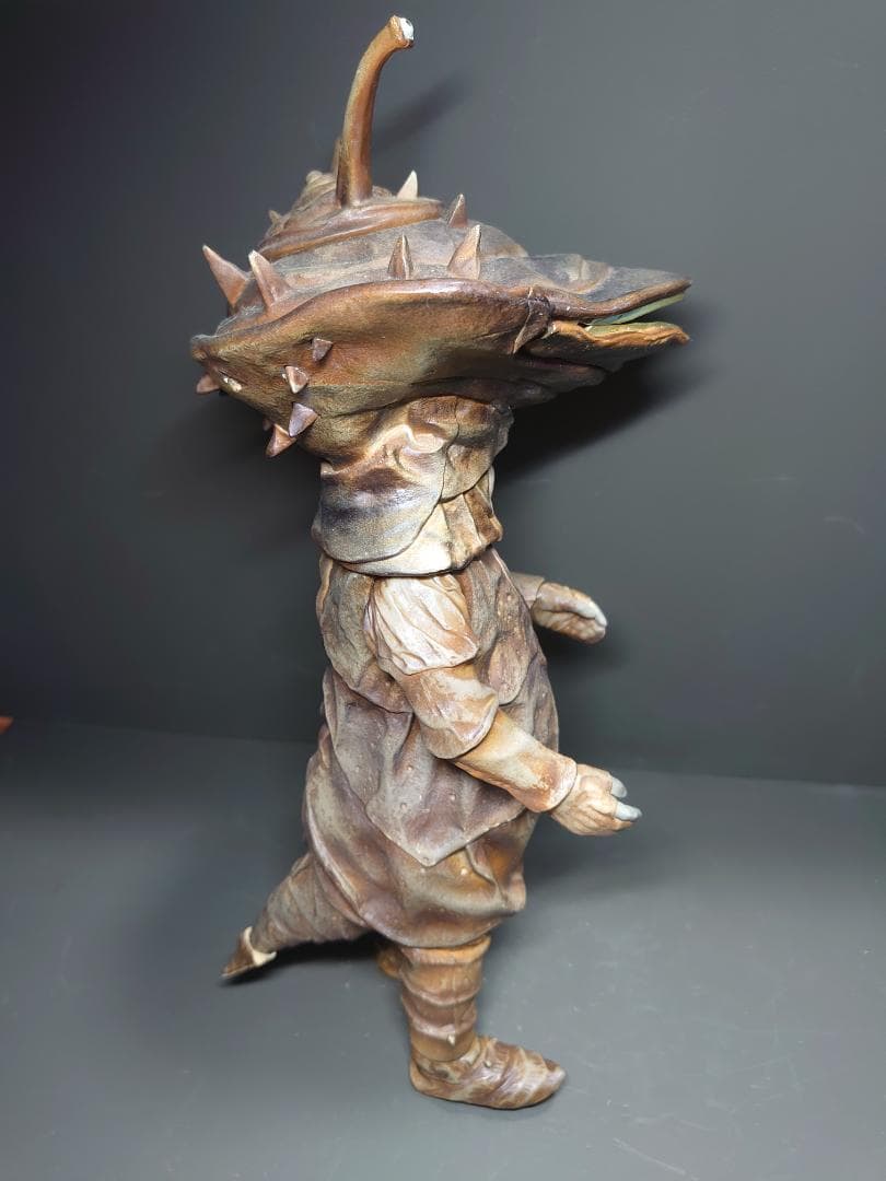 ビリケン商会 ウルトラQ カネゴン31cm