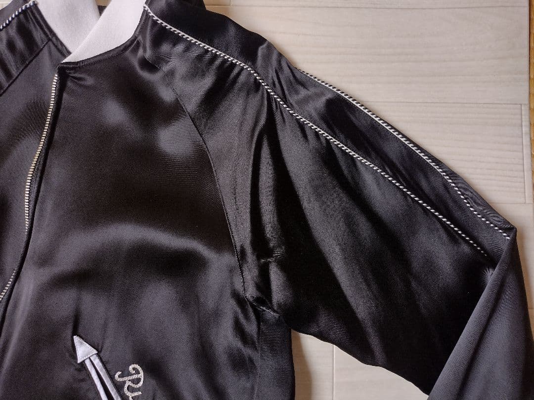 a flood of circle× RUDE GALLERY コラボスカジャン