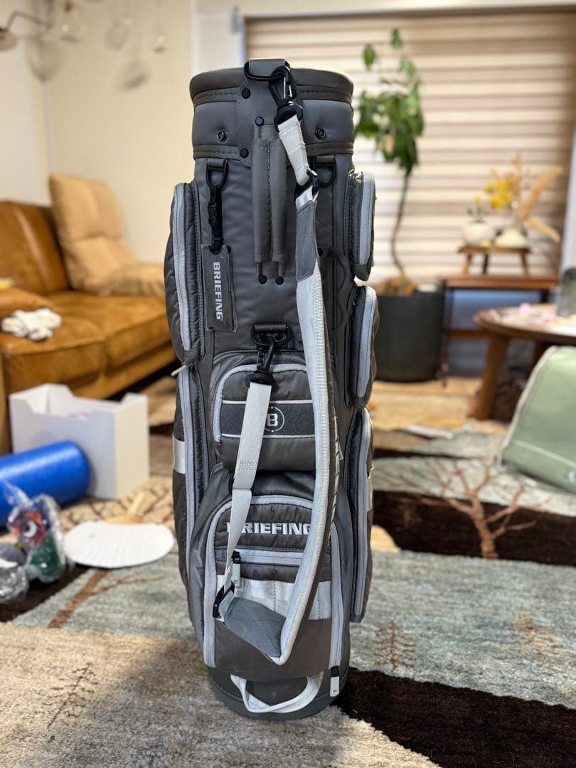 ブリーフィング　キャディバック