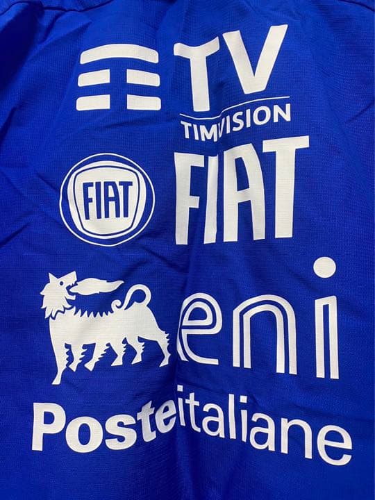 【最終価格】イタリア代表　トップス　ジャケット　アウター