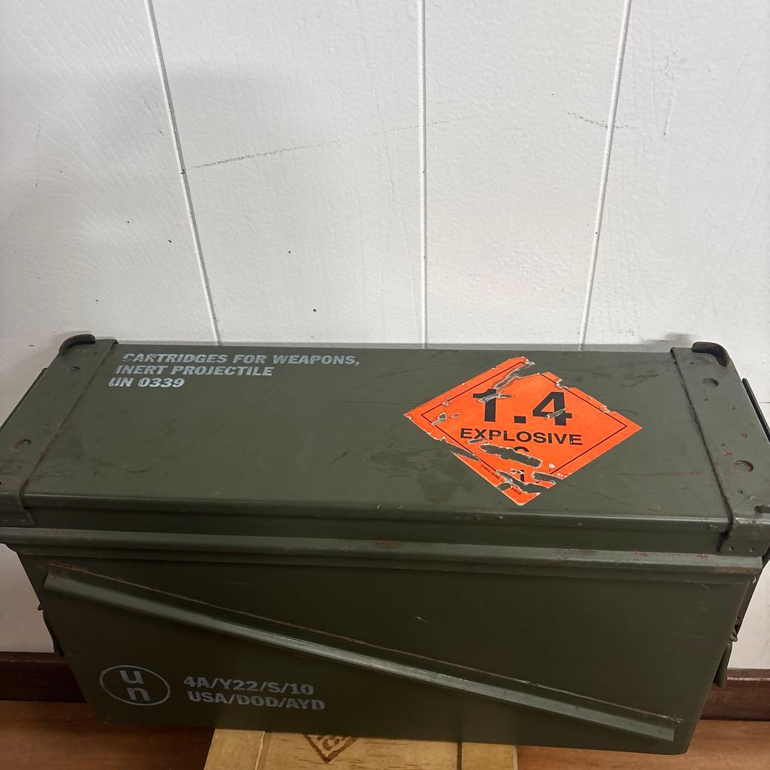 米軍　実物　AMMO BOX 40mm 32CARTRIDGES 弾薬箱　②