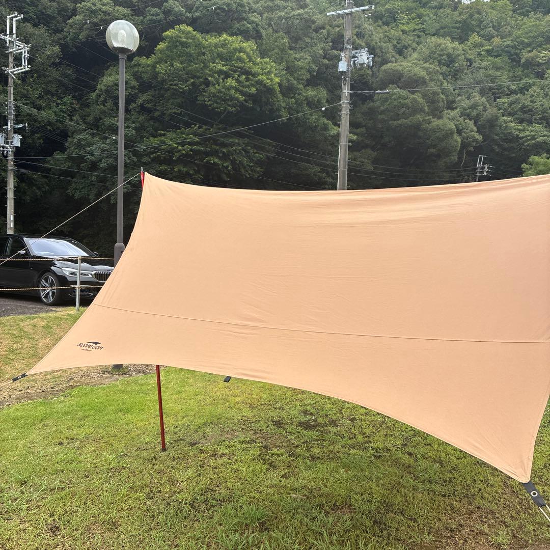 焚き火が出来る‼️ SOOMLOOM TCタープ・ポールセット