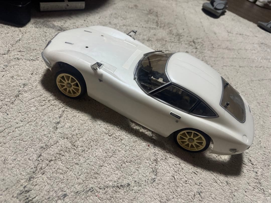 タミヤ トヨタ2000GT ラジコンカー 本体