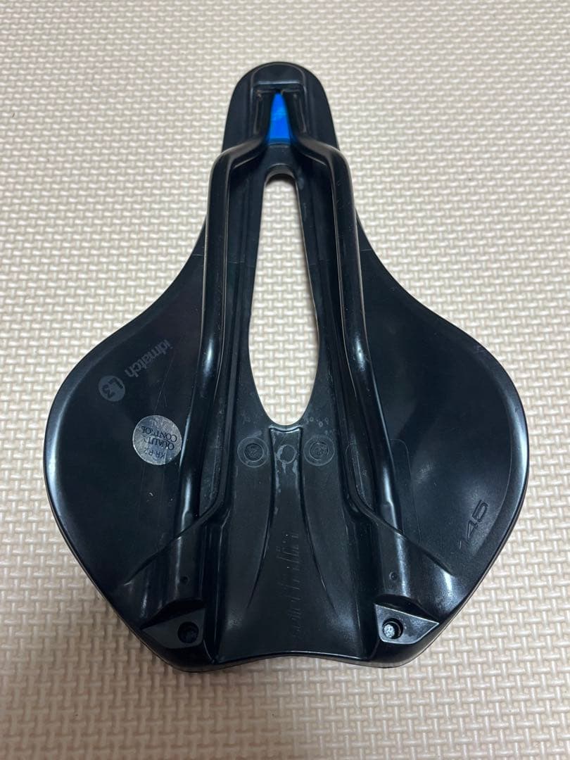 Selle Italia NOVUS BOOST EVO TM スーパーフロー