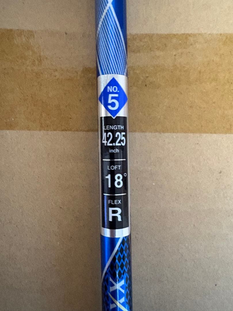 【新品未使用】ゼクシオ10フェアウェイウッド5番（18度）Rフレックス