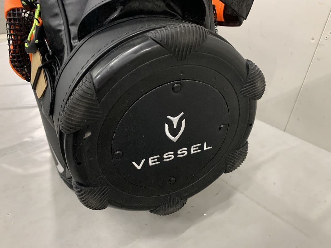 VESSEL ベゼル. キャディバッグ PRIME Staff 黒/オレンジ
