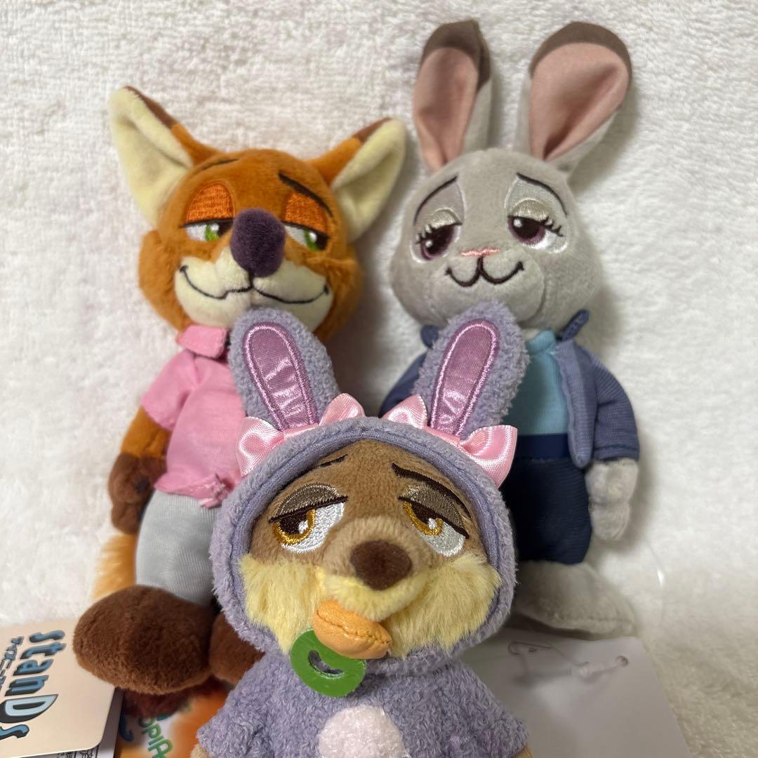 ディズニースタンディーズ　ズートピア2 ジュディ ニック　フィニックぬいぐるみ