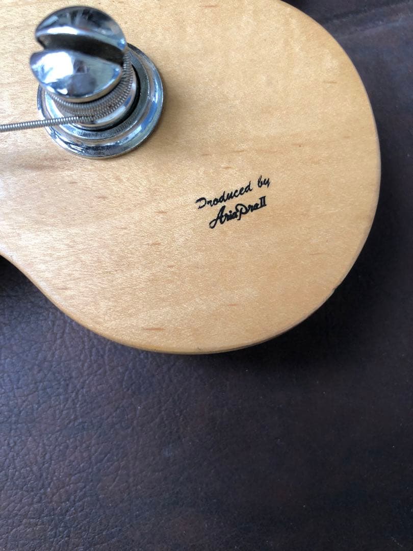 Legend by Aria Pro II エレキギター (J099)