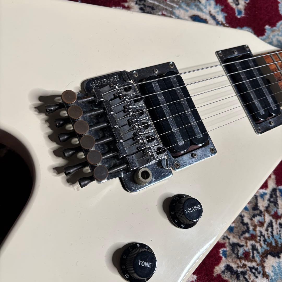 レア　Fernandes BSV-70 フライングV ホワイト　ヴィンテージ