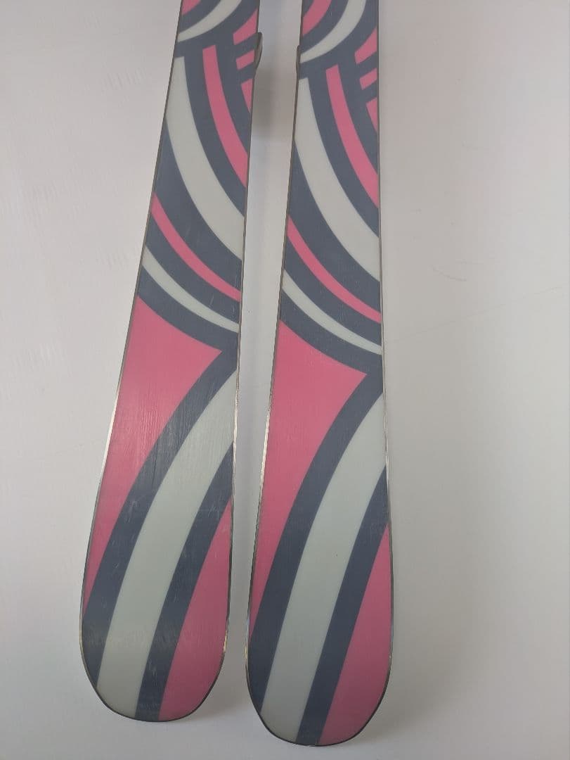 サロモン 141cm カービングスキー arc en ciel ビンディング付