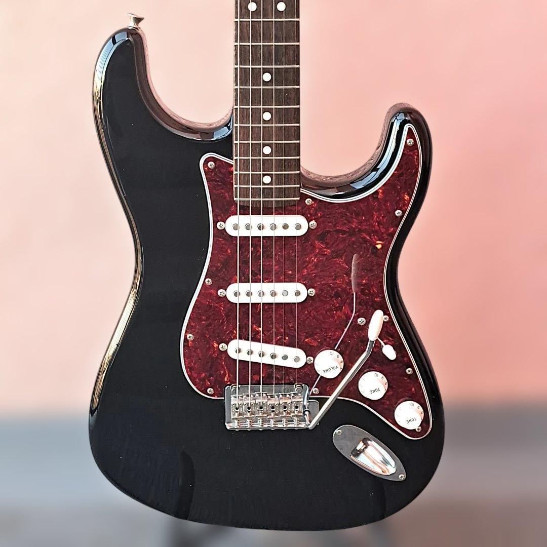 ■Fender MIJ Hybrid II Stratocaster フェンダー
