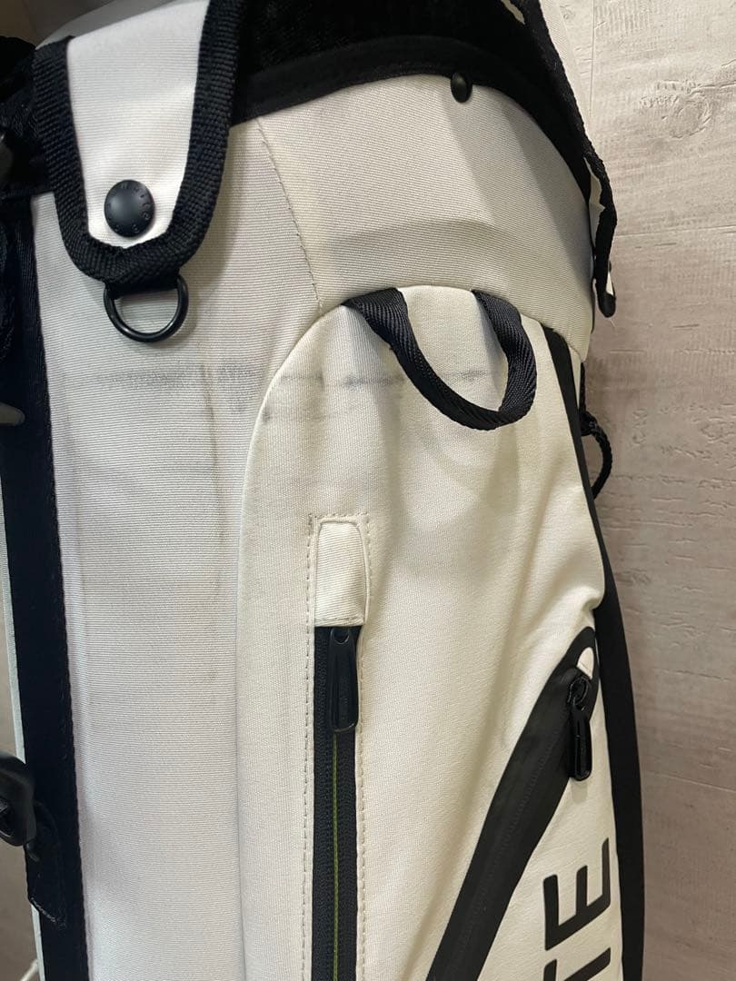 希少ブラック＆ホワイト 軽量 スタンド ゴルフバッグ